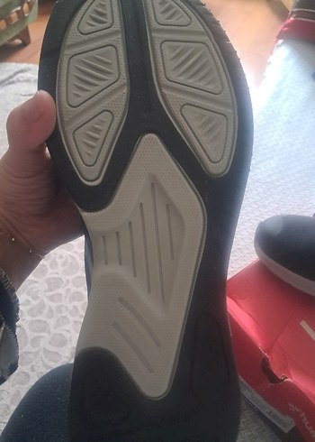 Siyah Gri Yılan Desenli Bağcıklı  orjinal - Görsel 7