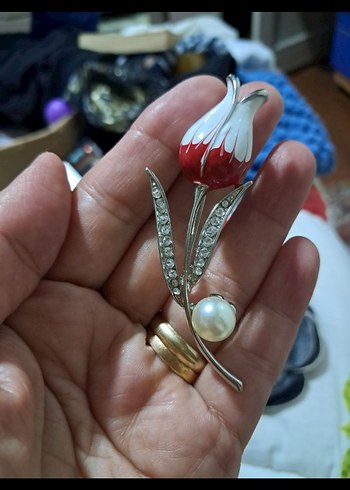 Kırmızı Çiçek Figürlü Boncuklu Broş - Görsel 4