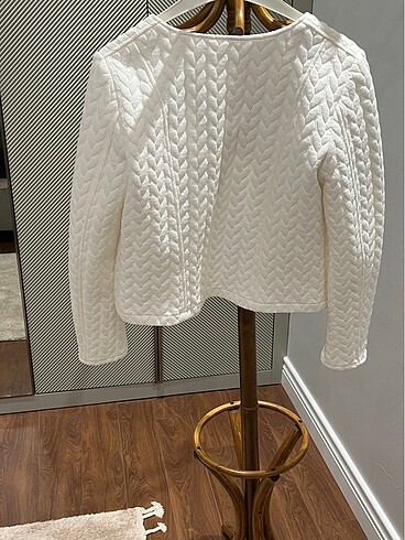 H&M Beyaz ceket