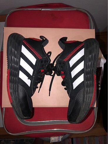 Adidas Erkek çocuk Adidas spor ayakkabı