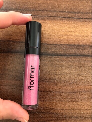 11 tane lipgloss - Görsel 16