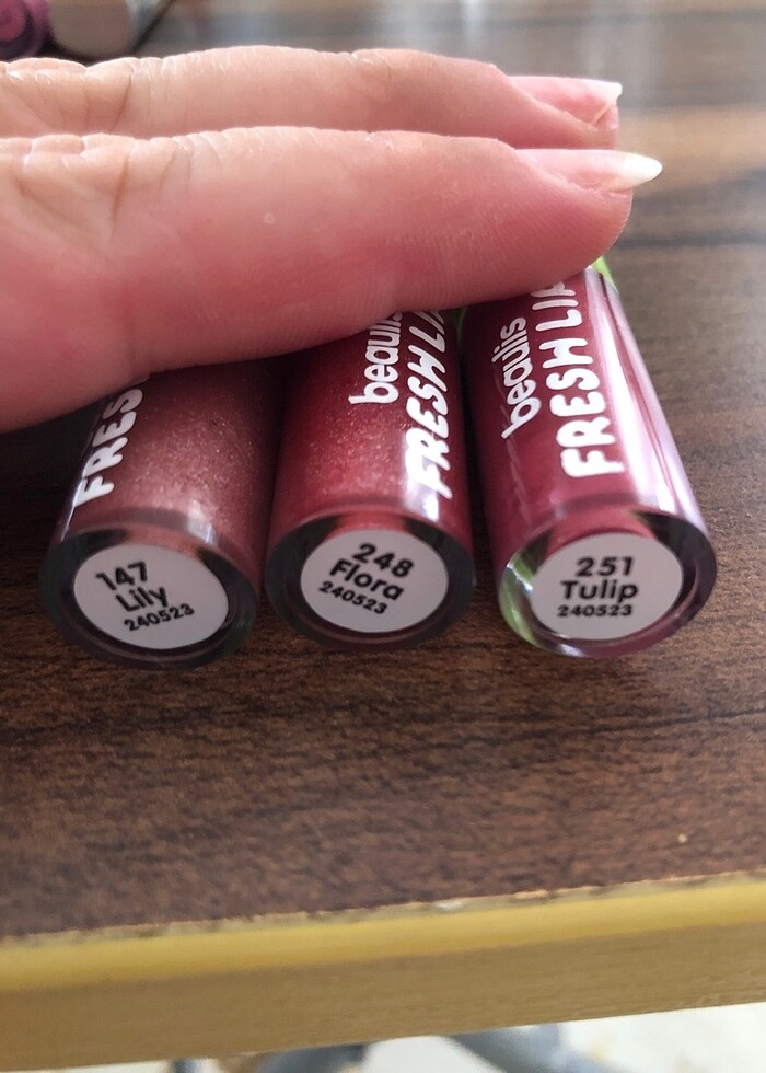 11 tane lipgloss - Görsel 5