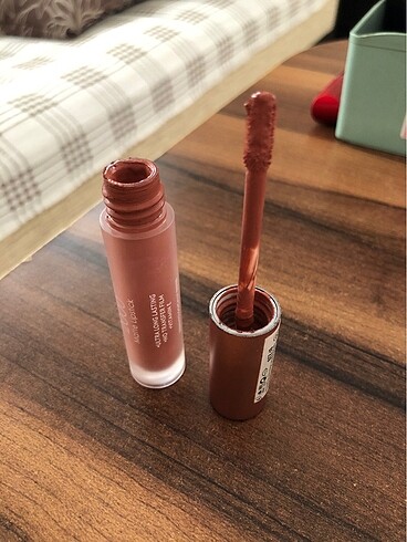 Çeşitli marka rujlar - Görsel 12