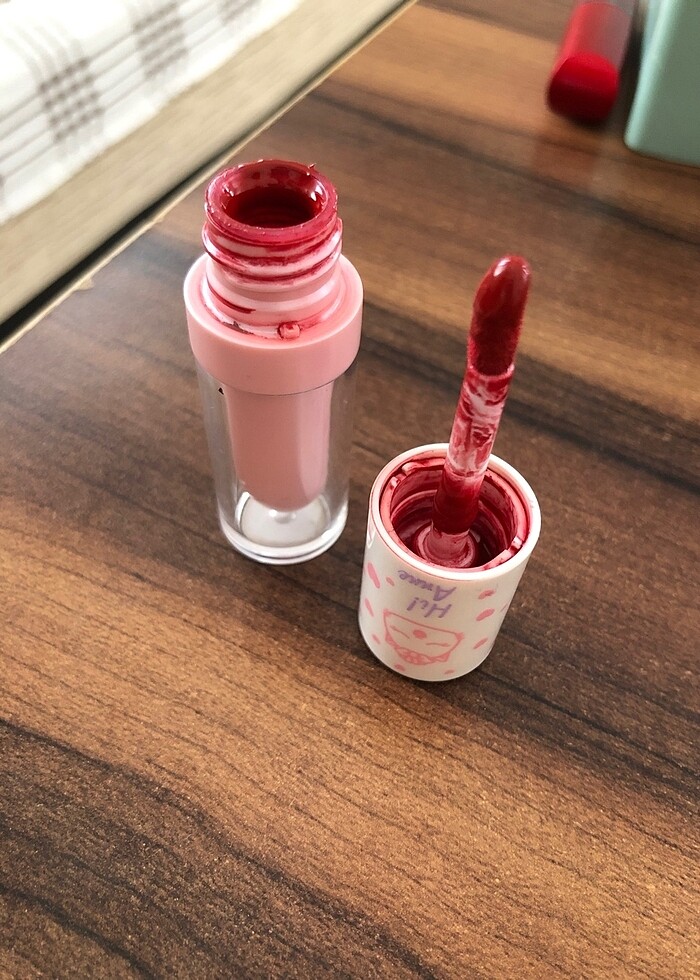 Çeşitli marka rujlar - Görsel 5