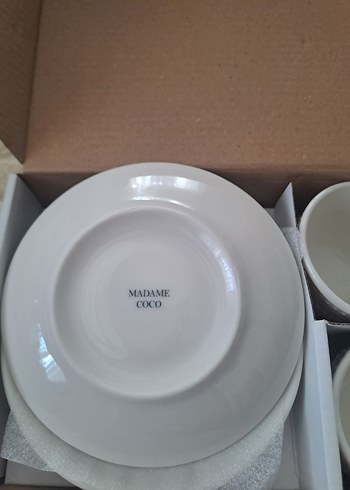 Madame Coco Beyaz 4 Parça Fincan Takımı - Görsel 3