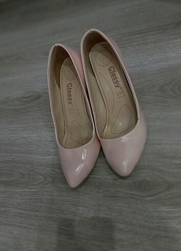 38 Beden Stiletto