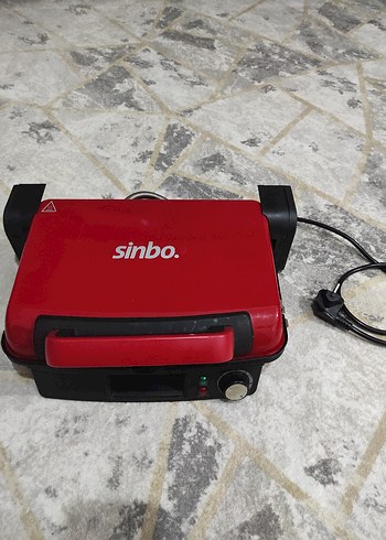 Sinbo Kırmızı Renkli Tost Makinesi