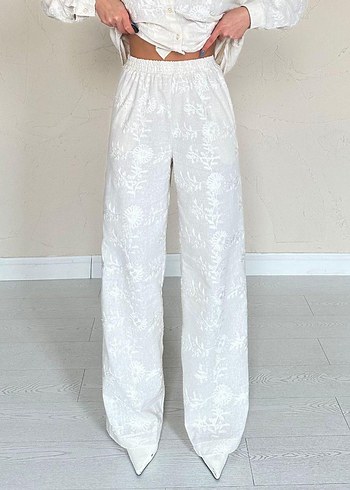 Nakışlı Keten İkili Takım - Görsel 3