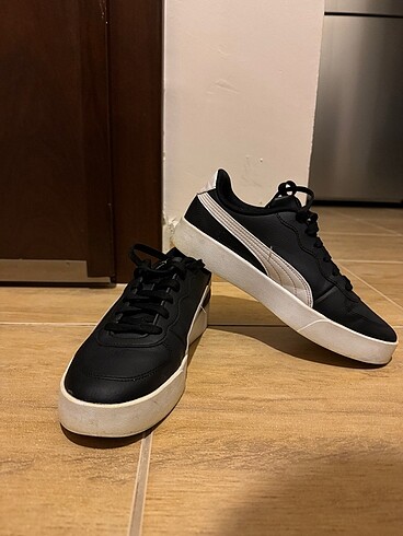 Puma Puma Skye clean ayakkabı