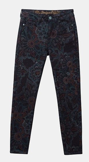 Desigual renkli