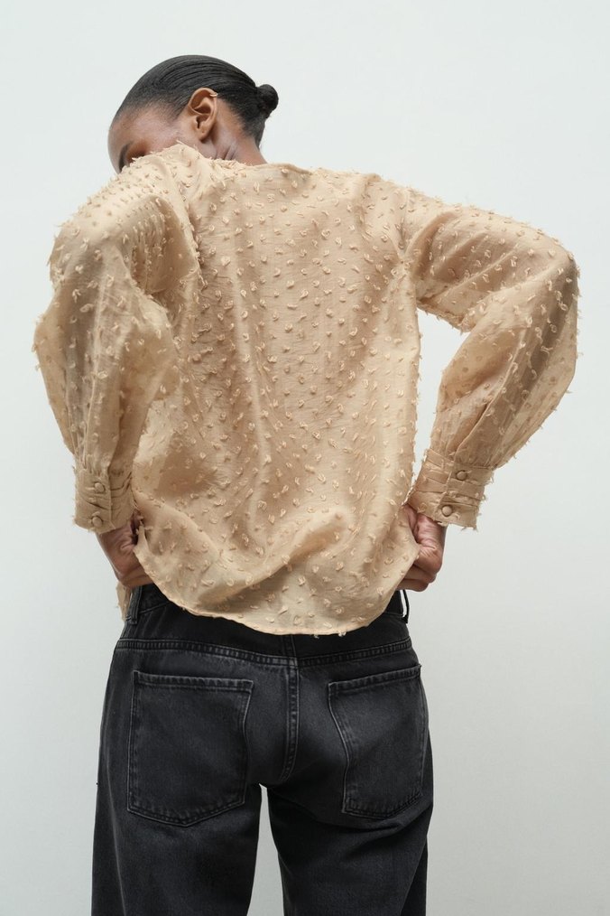 PLUMETI KUMAŞTAN YARI ŞEFFAF BLUZ - Görsel 4