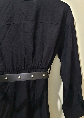 Siyah V Yakalı Kemerli Mini Elbise - Görsel 7