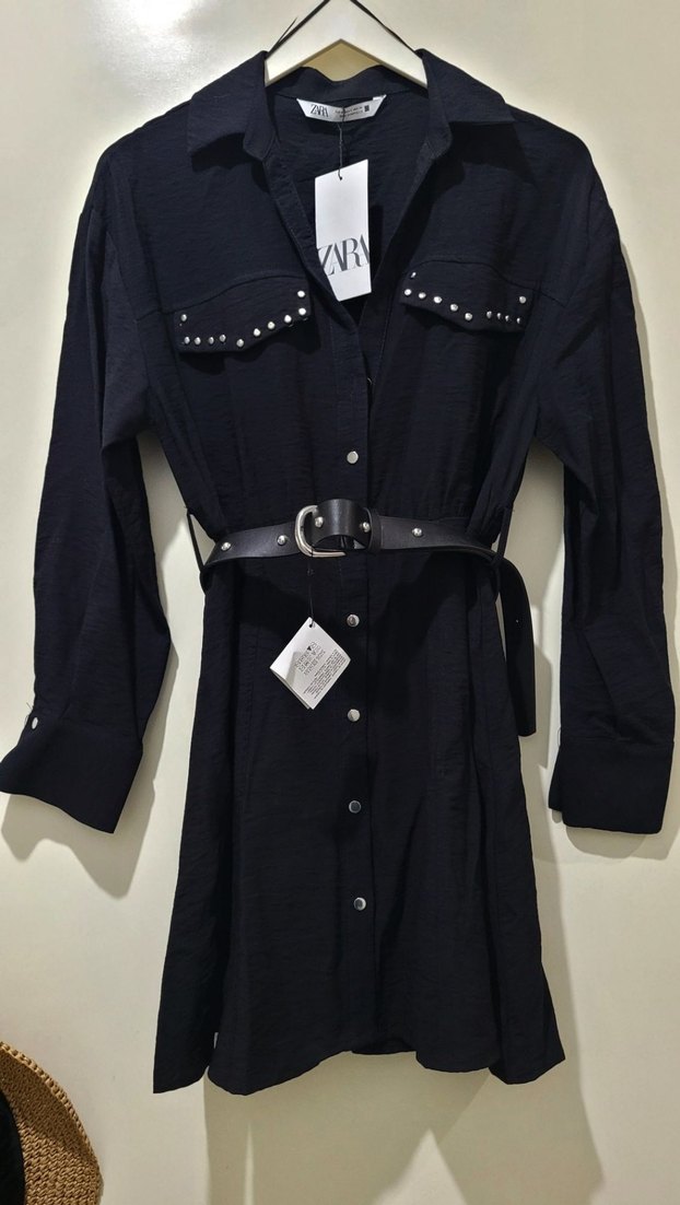 Siyah V Yakalı Kemerli Mini Elbise - Görsel 2