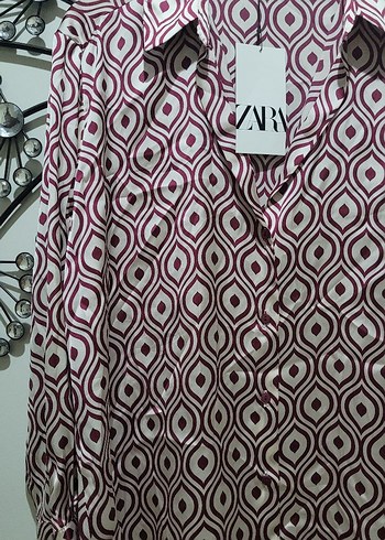 ZARA SATEN DESENLİ GÖMLEK - Görsel 3