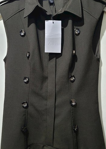 KISA VATKALI FIRFIRLI ELBİSE - Görsel 9