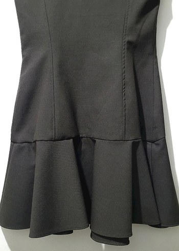 KISA VATKALI FIRFIRLI ELBİSE - Görsel 12