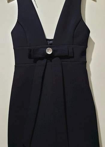 FİYONK VE MÜCEVHER DETAYLI KISA ELBİSE - Görsel 7