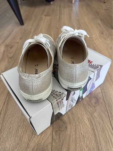 37 Beden SUPERGA KADIN 37