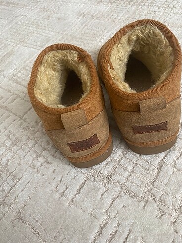 Ugg Ugg bot