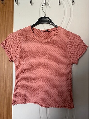 Kendinden desenli crop bluz