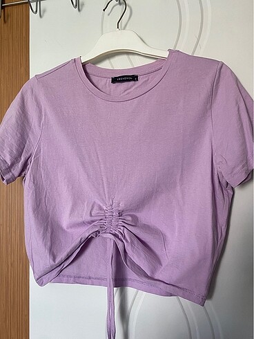 Trendyol & Milla BEli Büzgülü crop thirt