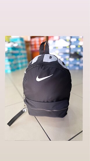 Nike Replika Çanta RENKLERİ MEVCUT