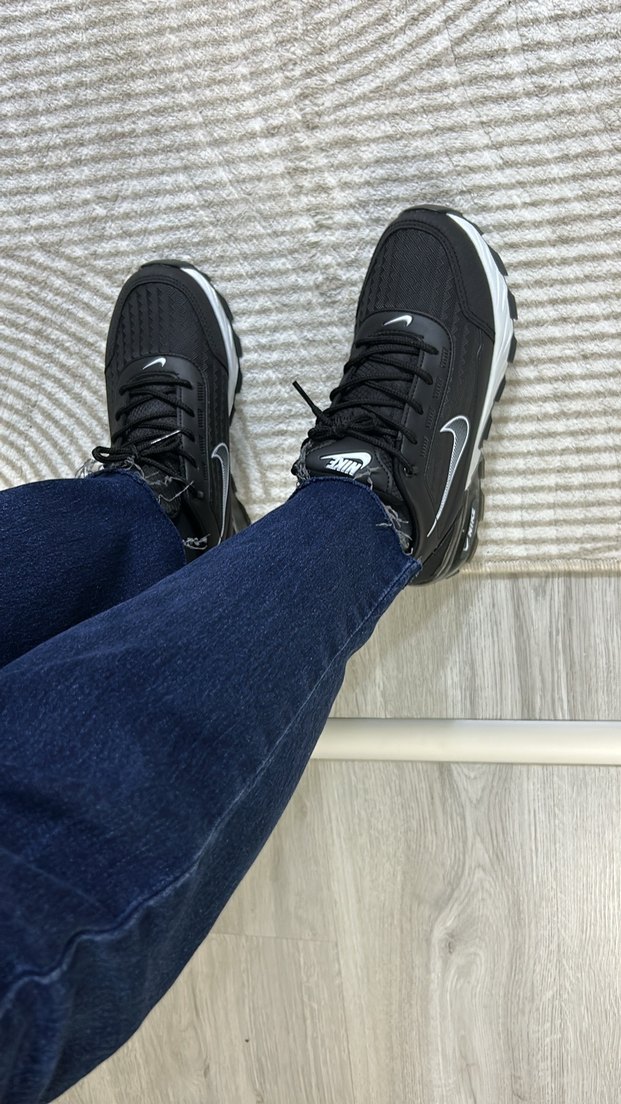 Siyah Bağcıklı Kadın Spor Ayakkabı - Görsel 3