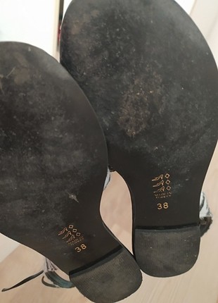 38 Beden siyah Renk Bağcıklı sandalet
