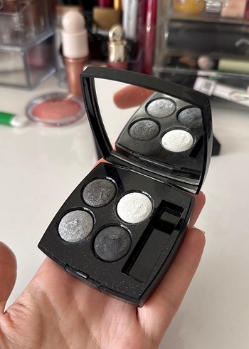 Chanel Siyah gri smokey eyes far paleti - Görsel 2