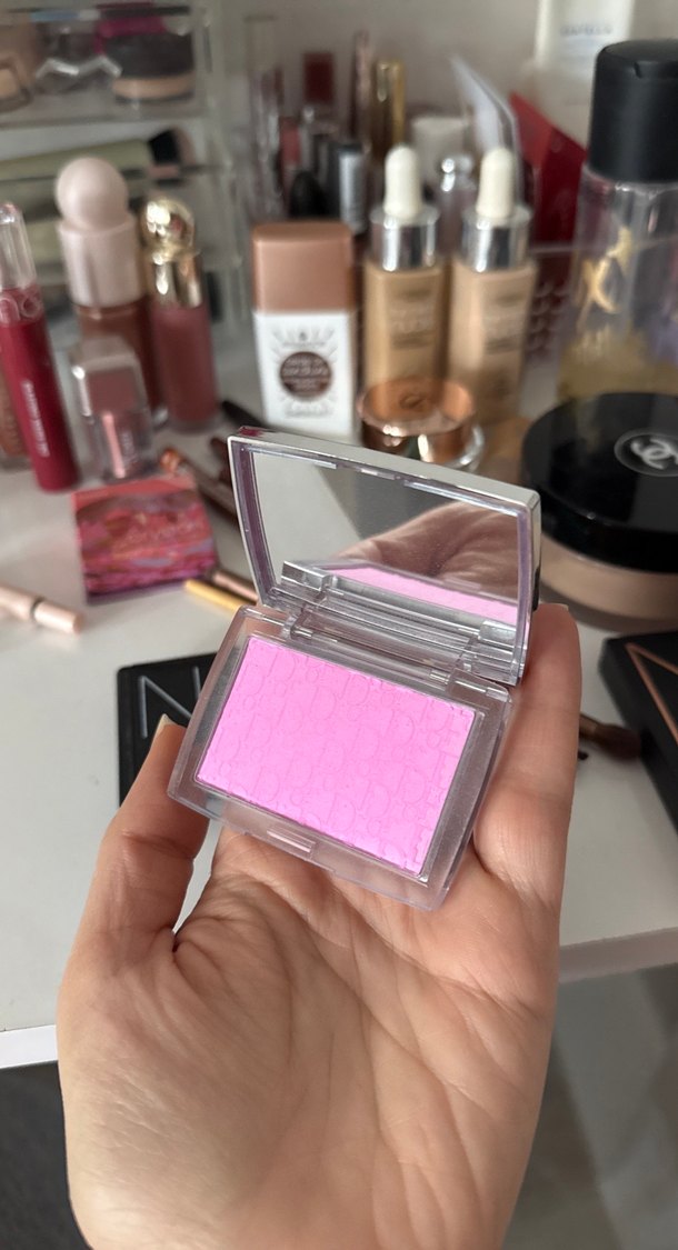 Dior rosy glow 01 pink Allık - Görsel 5