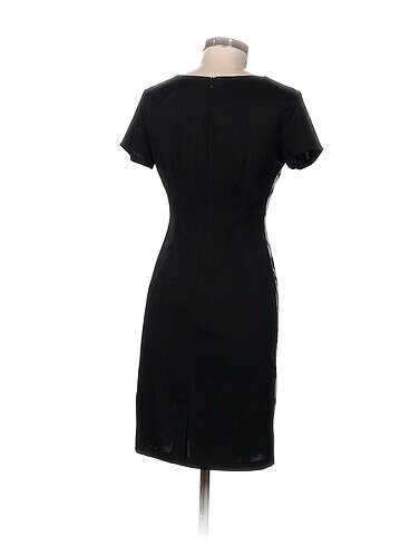 36 Beden Vintage Love Kısa Elbise %70 İndirimli.