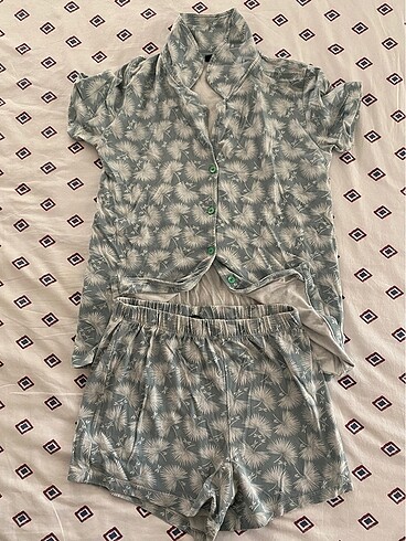 Pijama takımı