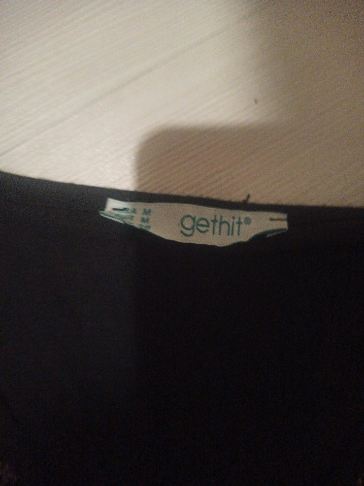 Siyah Mini Payetli V Yaka tisort - Görsel 3