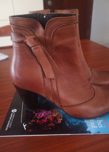 Kahverengi Deri Kadın Topuklu Bot - Görsel 2