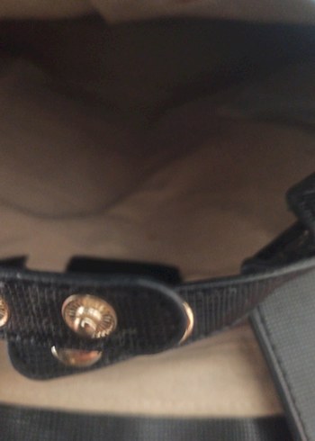 Siyah Deri Tokalı Kadın Sırt Çantası Mango - Görsel 5