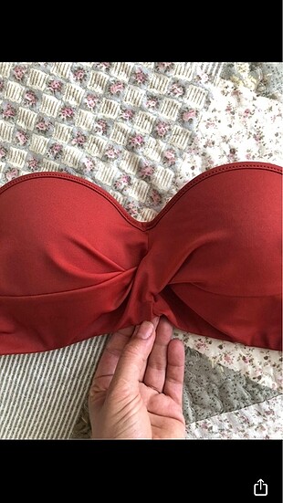 Penti bikini üstü