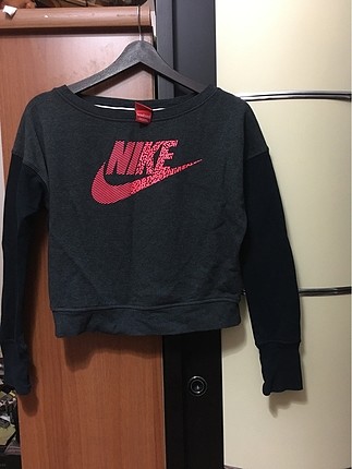 Nike kısa belli sweatshirt