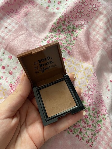 Pastel Pastel bronzer