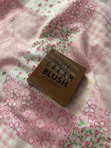Pastel bronzer