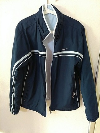 Çift taraflı Nike mont