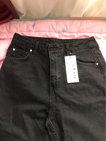 38 Beden siyah Renk Trendyolmilla straight pantolon