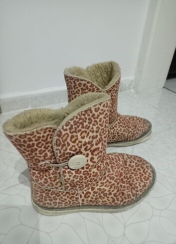 UGG leopar bit