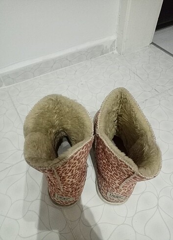 38 Beden UGG leopar bit