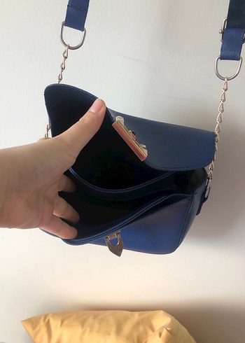 Mavi Deri Kadın Çanta Tokalı - Görsel 4