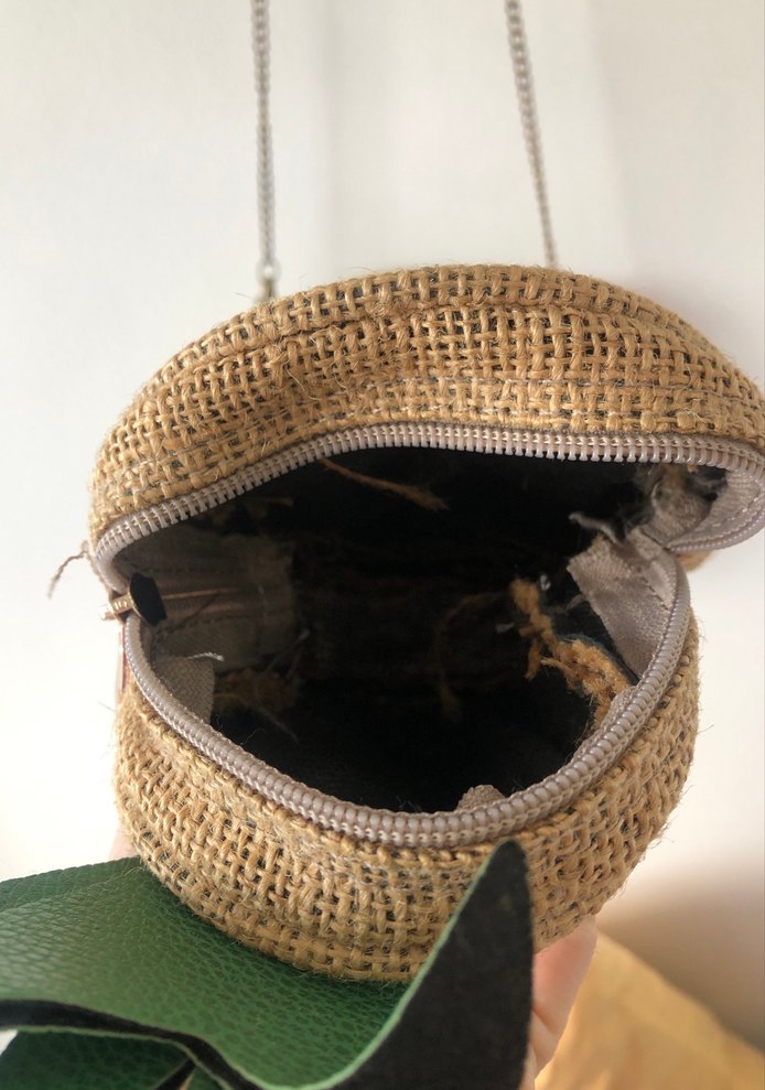 Sarı Ananas Desenli Zincir Detaylı Çanta - Görsel 3