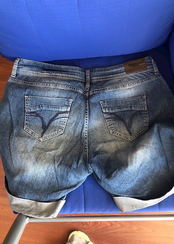 Düğmeli Mavi Kadın Kot Şort - Görsel 4