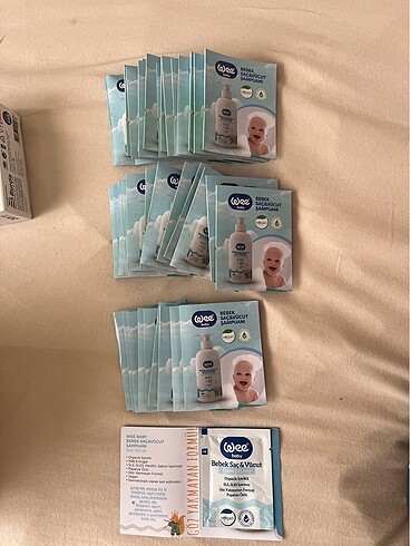 Diğer We beybi bebek saç vücut şampuan sachet