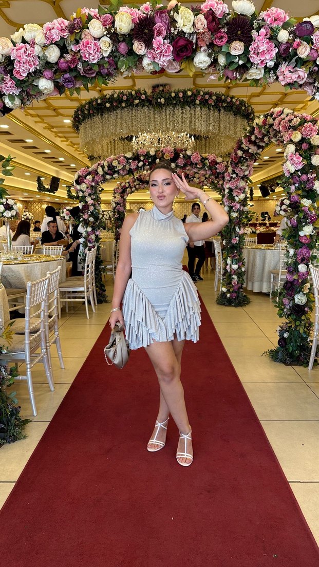 Gri Mini Fırfırlı Straplez Elbise - Görsel 3