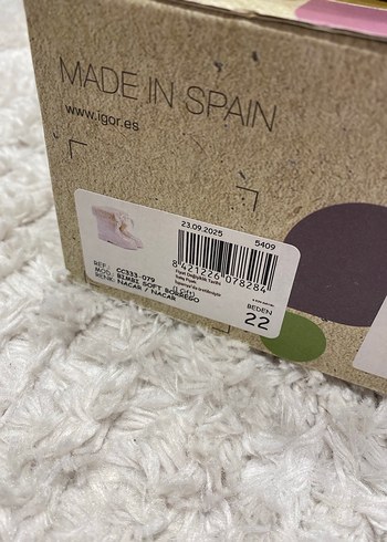 Kız Çocuk Beyaz Kürklü Botlar İgor - Görsel 3