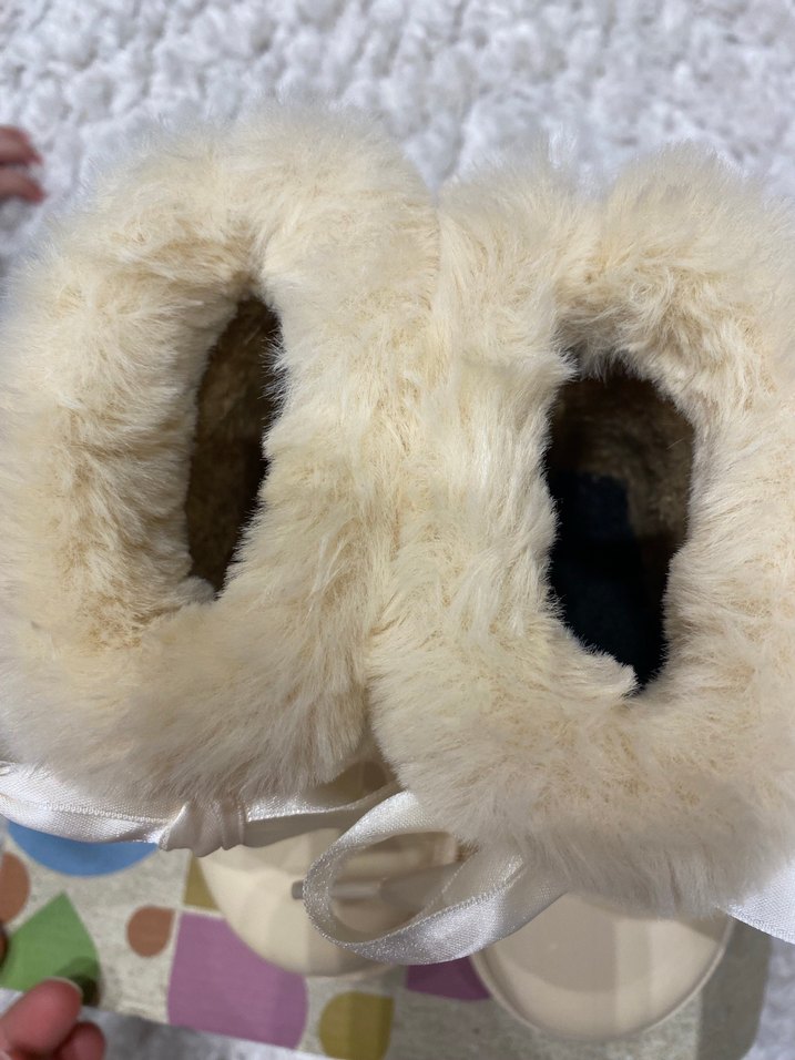 Kız Çocuk Beyaz Kürklü Botlar İgor - Görsel 5